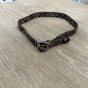 Snake print leather belt medium